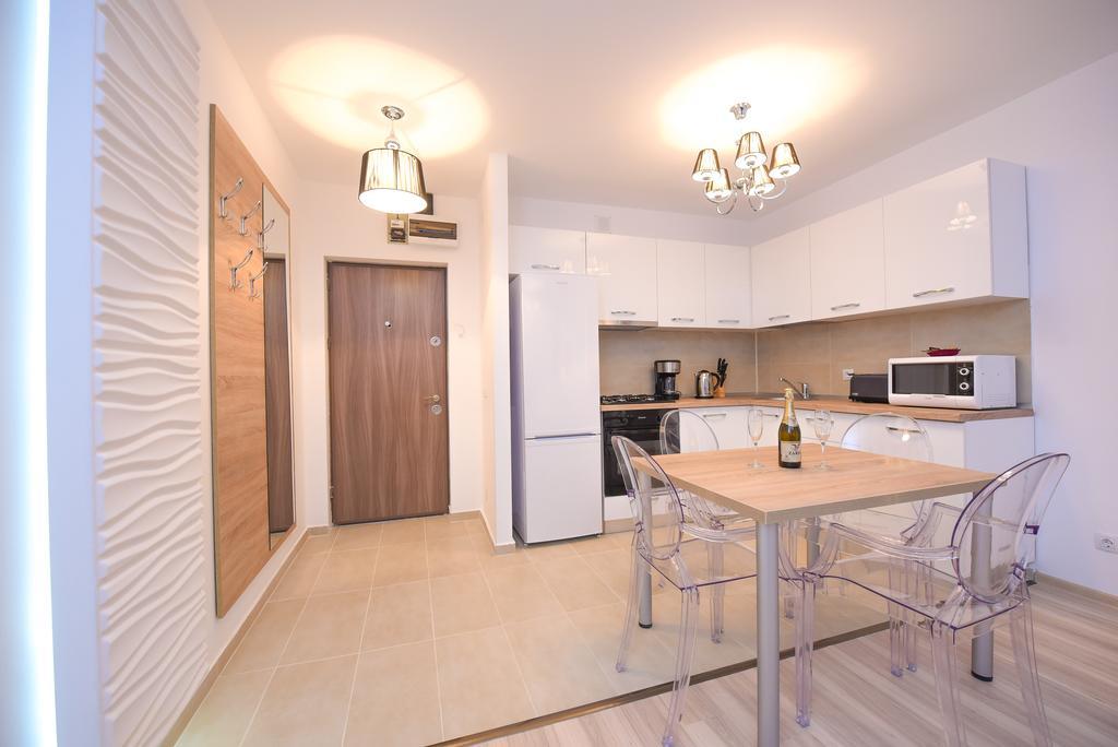 Tower By Grand Accommodation บูคาเรสต์ ภายนอก รูปภาพ