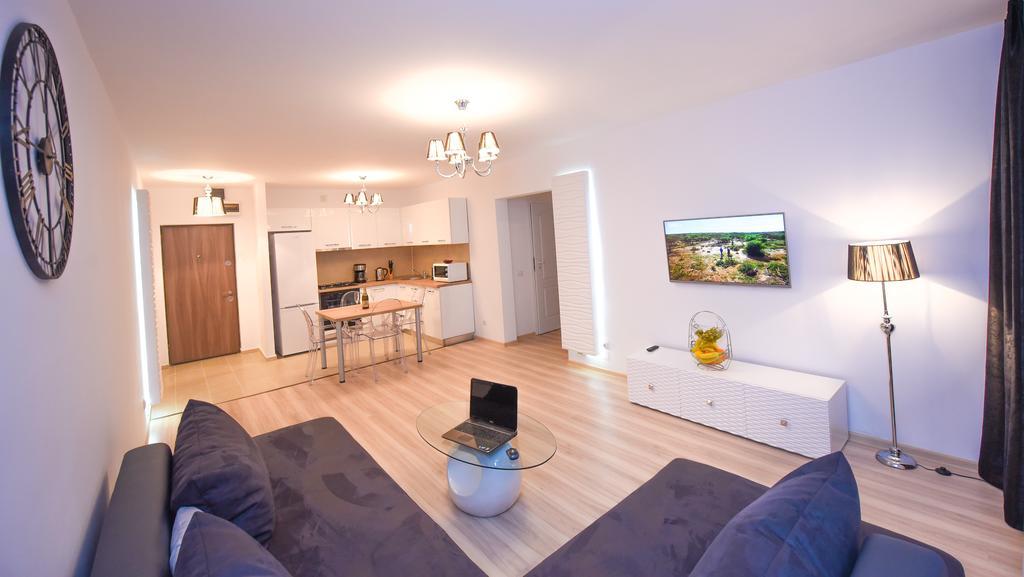 Tower By Grand Accommodation บูคาเรสต์ ภายนอก รูปภาพ