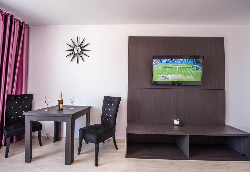 Tower By Grand Accommodation บูคาเรสต์ ภายนอก รูปภาพ