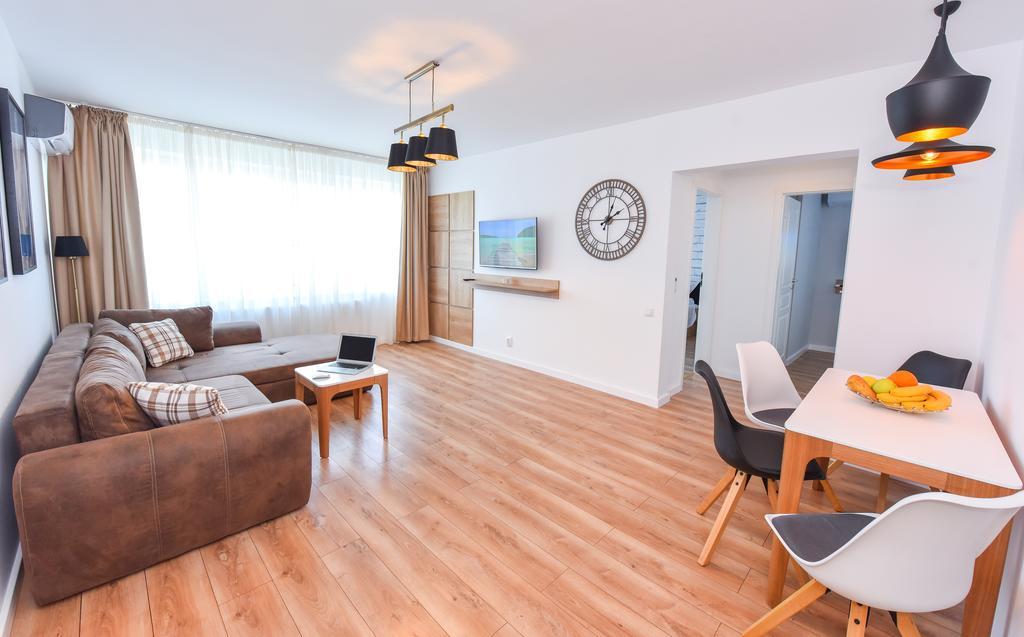 Tower By Grand Accommodation บูคาเรสต์ ภายนอก รูปภาพ